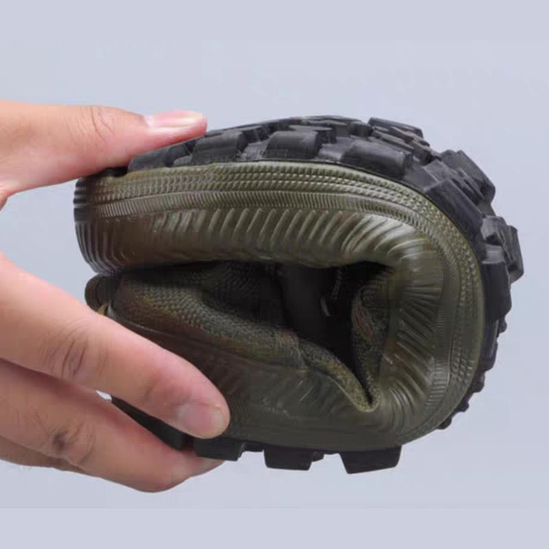 Sepatu 3