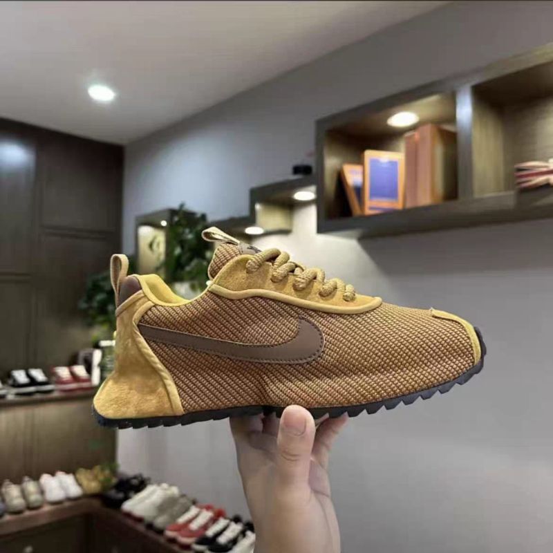 Sepatu Mesh Premium