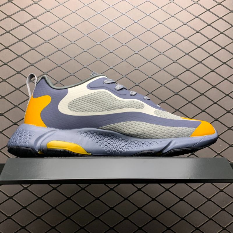 Sepatu Sport Zepryon