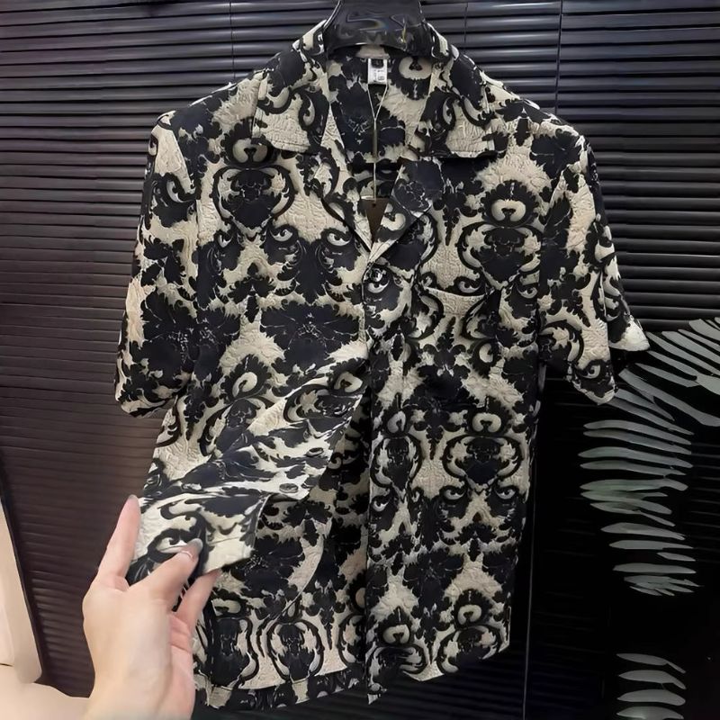 Kemeja Motif Klasik